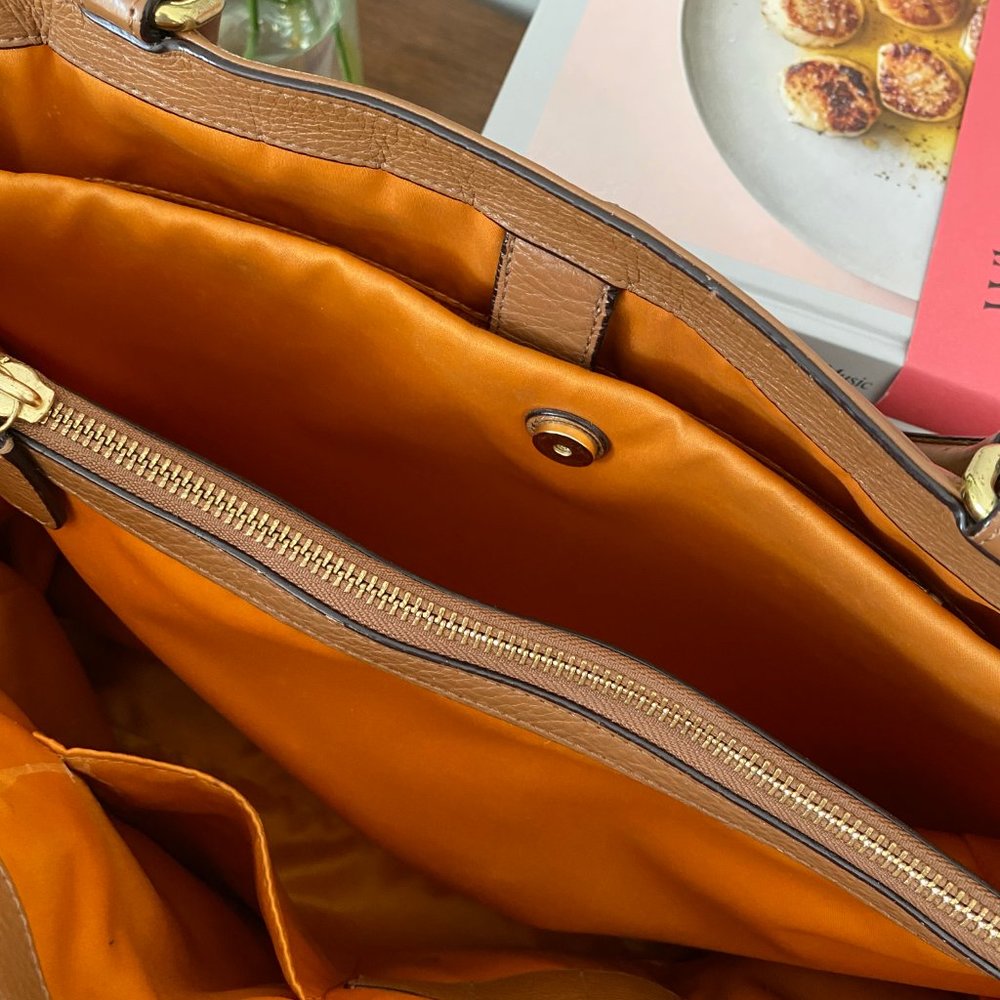 Coach Brown Leather Bag with Laptop Sleeve - Picture 4 of 7